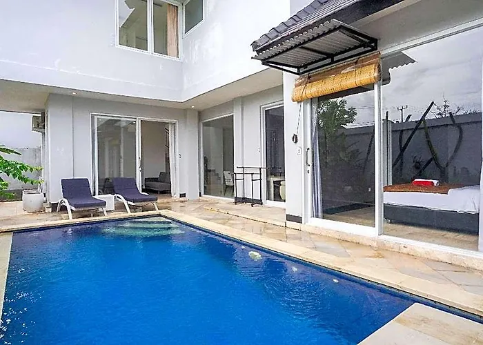 Blue Margarita Canggu Villa *